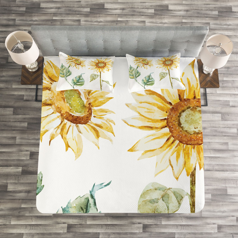 Addleigh Yellow/Green Microfibre Bedspread Set, 220 x 264 cm