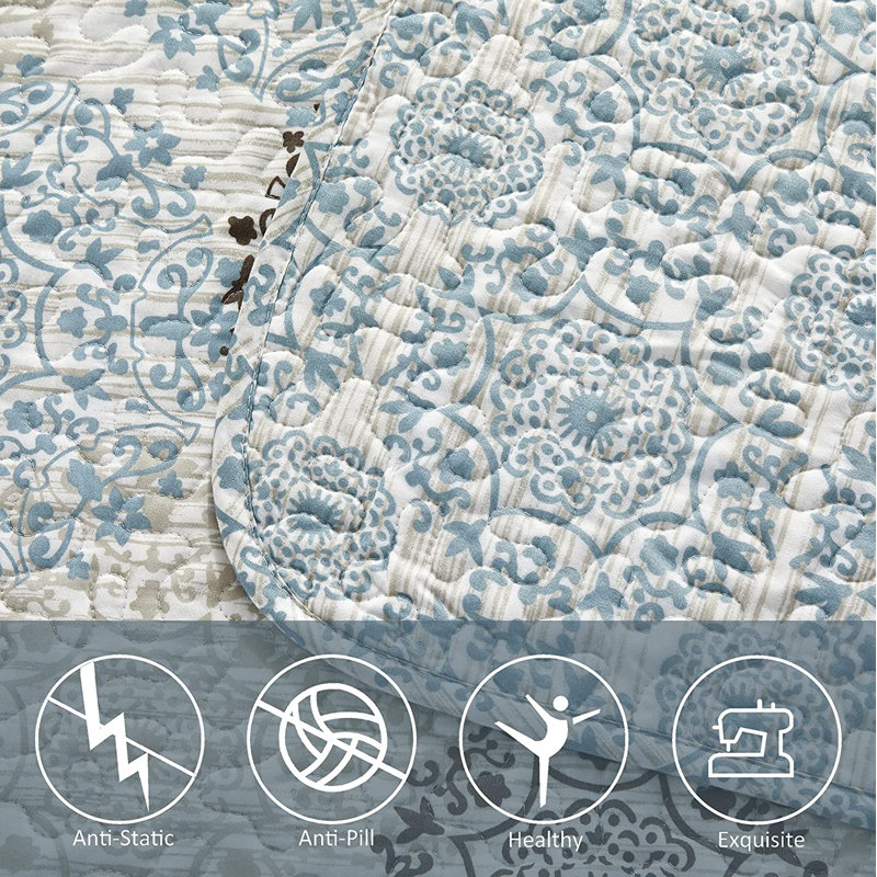 King White and Blue Reversible Microfiber Quilt Set