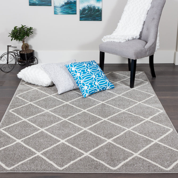 Lindell Geometric Indoor Rug
