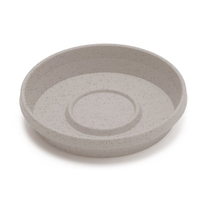 Traditional Plastic Indoor/Outdoor Saucer Tray