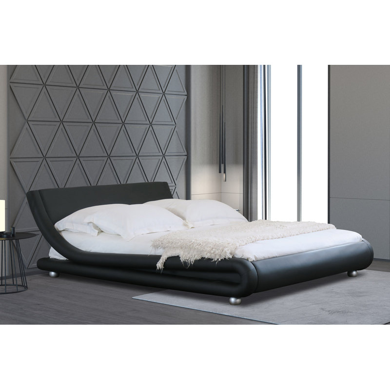 Clearbrook Upholstered Bed, Double (4'6)