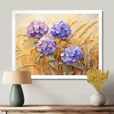 «Inaara Hydrangeas In The Wheat Harvest II», art mural d'hortensias pour le salon