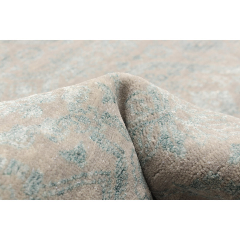 Tapis gris Heritage 4 pi 0 po x 6 pi 1 po