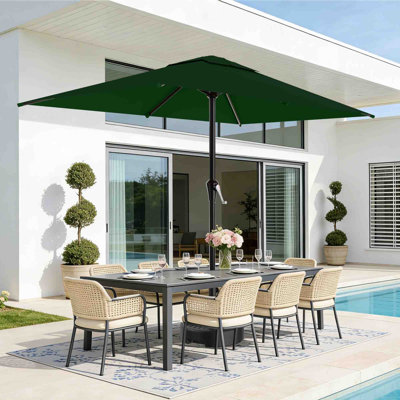 Parasol de patio rectangulaire tout en acier 6,5 po x 10 pi, protection UV UPF 50+, manivelle, 6 baleines robustes, parasol de marché extérieur pour jardin, piscine, cour arrière, vert foncé