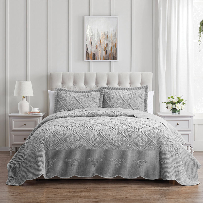Ensemble de couvre-lit matelassé moelleux Westland, Couvre-lit de très grande taille et 2 taies déco, Ivoire