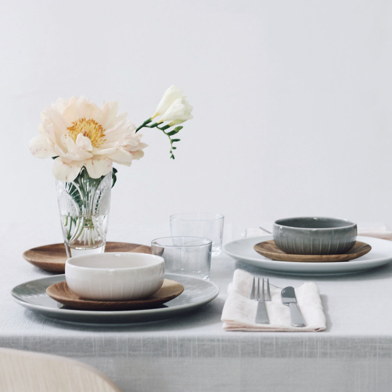 Joyn Porcelain Cereal Bowl, Gray