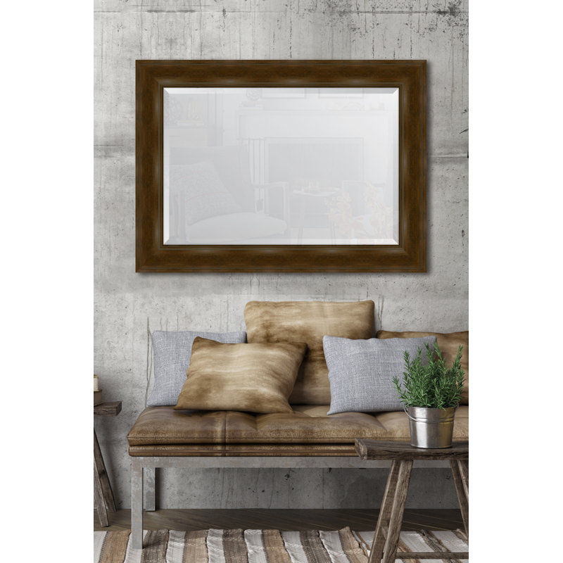 Miroir mural à cadre en résine English, H 44,5 po x l 32,5 po, Noyer