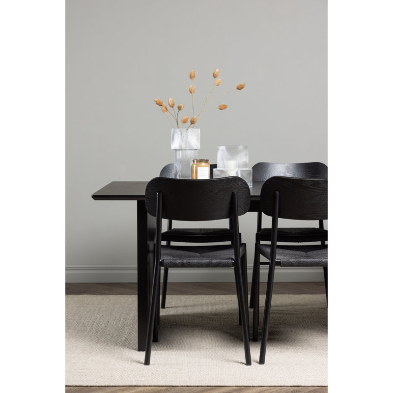 Hillandale 6 - Person Dining Set