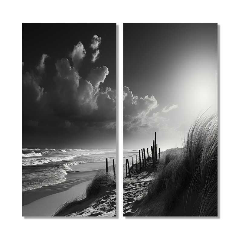 «Black and White Beach Scenery II - Black Coastal», art mural 2 pièces, H 20 po x l 24 po, Toile tendue, Ne s’applique pas