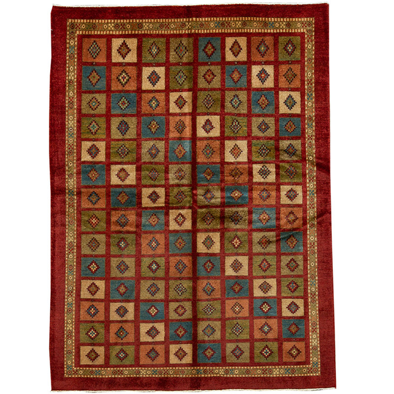 Tapis rouge noué à la main de haute qualité