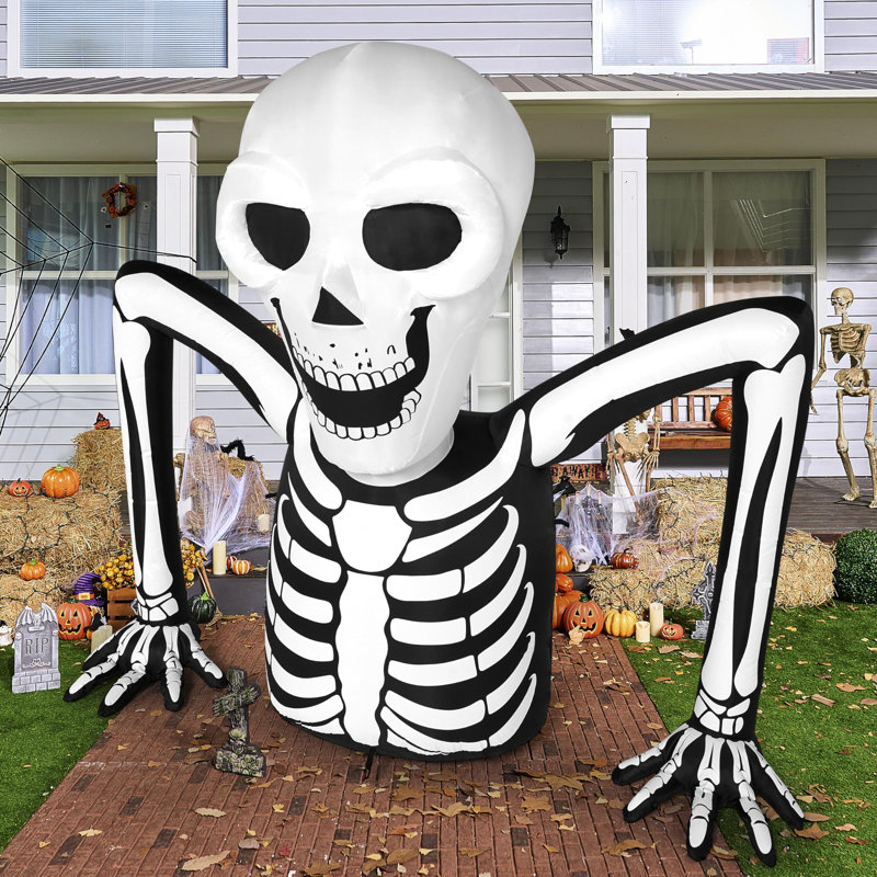 Squelette gonflable à DEL 5,5 pi pour Halloween