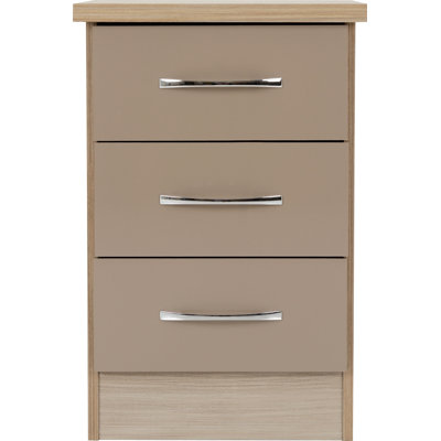 Cascio 3 Drawer Bedside Table