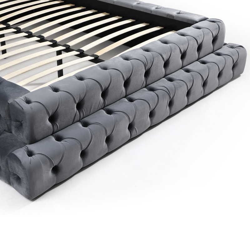 Elen Tufted Velvet Bed