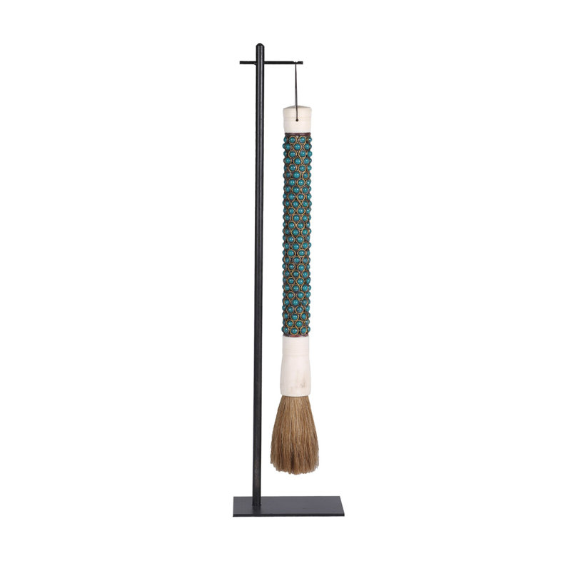 Brosse à sculpture avec pied calligraphiques Sahil, H 22 po x l 3,1 po x P 6,1 po, Vert