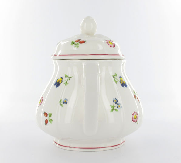 Petite Fleur 1.06-qt. Teapot