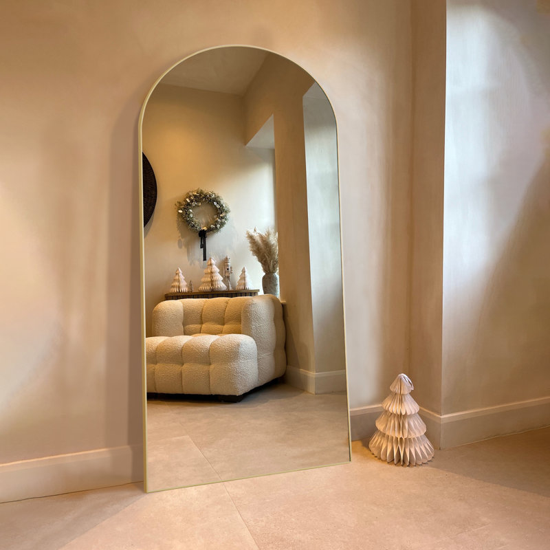 Eleah 71'' x26'' Aluminum Arched Full Length Mirror, Gold