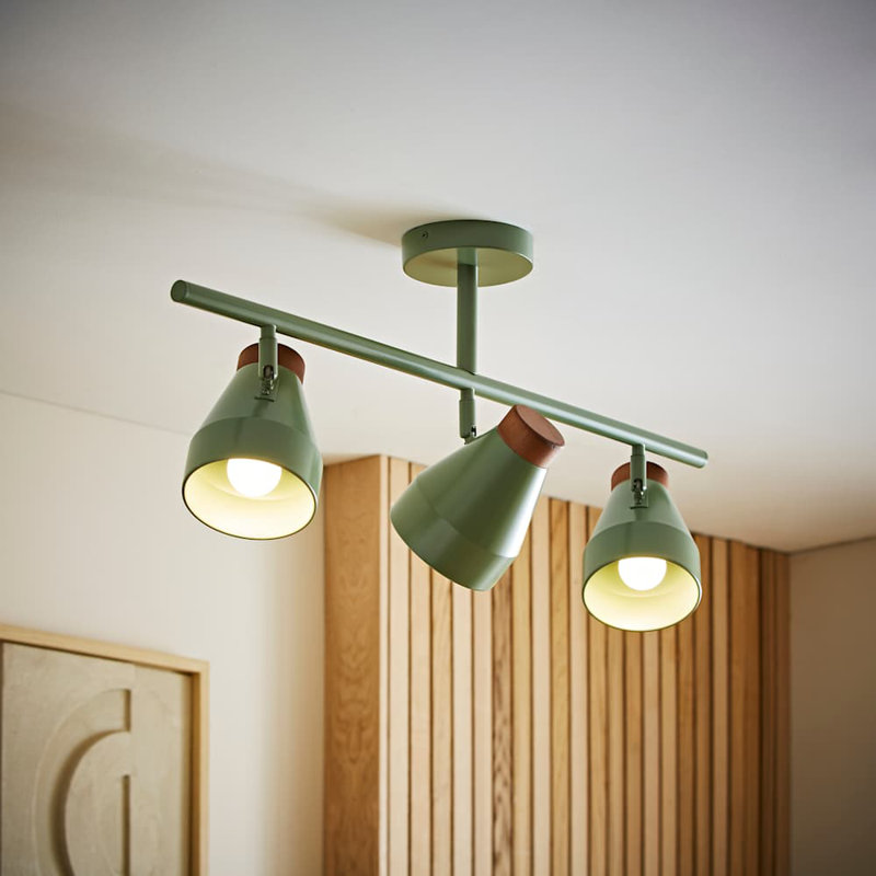 Dekota Spotlight, Green, Green