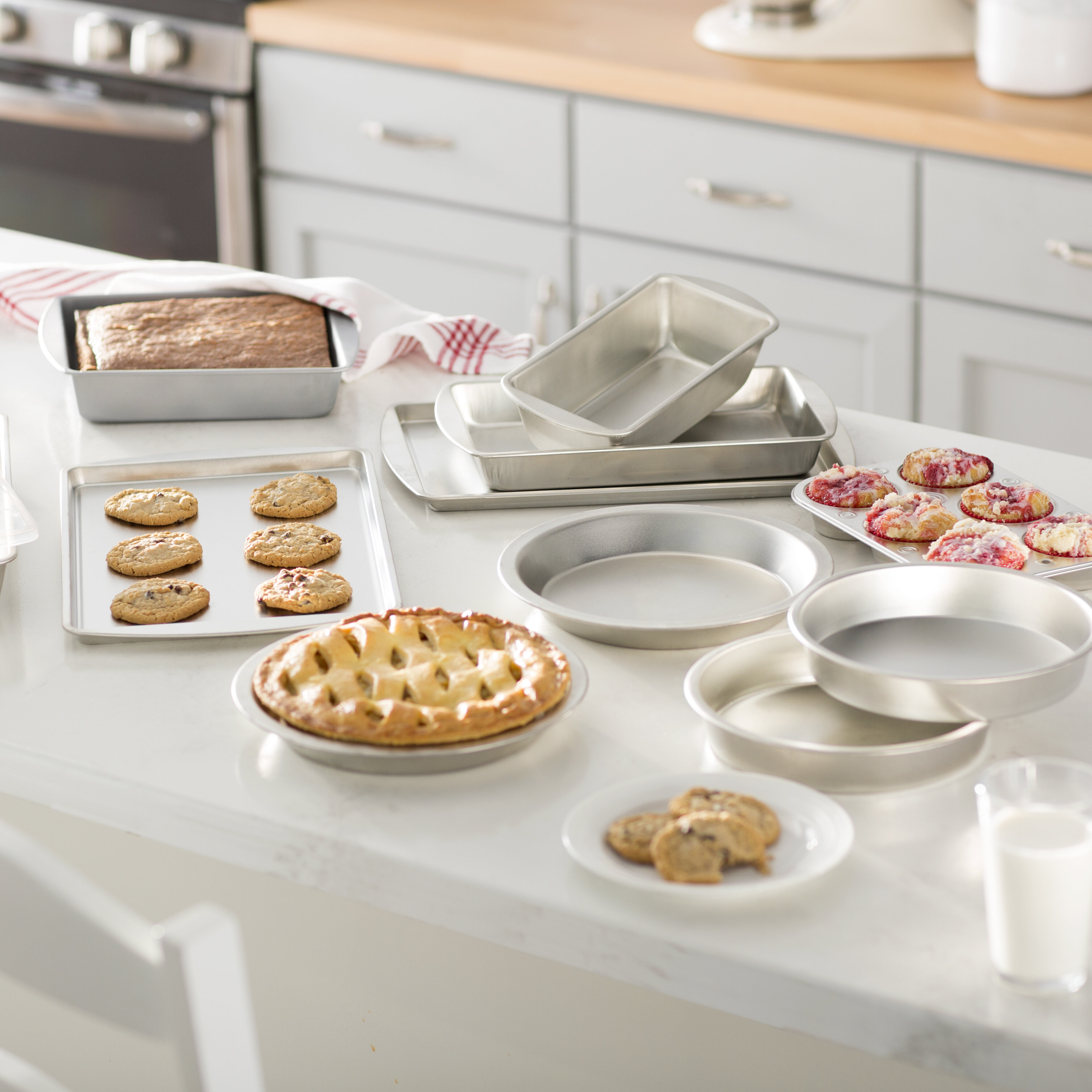 [BIG SALE] Our Favorite Bakeware Sets You’ll Love In 2024 Wayfair