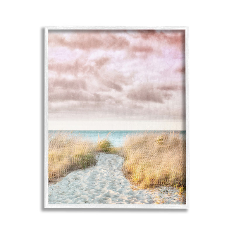«Beach Path with Pink Sky», art de la giclée encadrée par Brooke T. Ryan, Estampe numérique encadrée blanc bord de mer