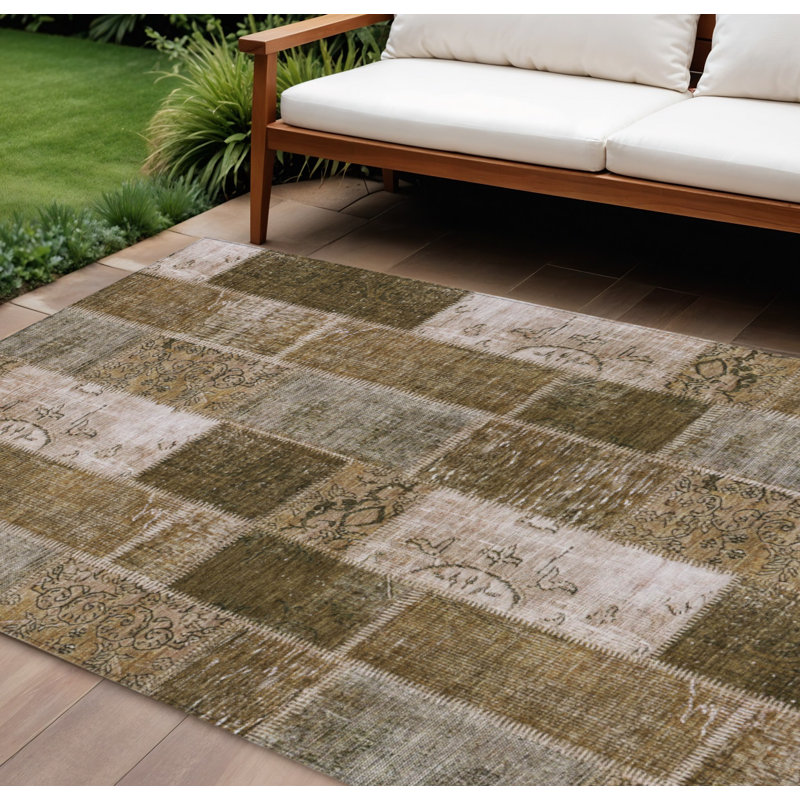 Tapis d'extérieur lavable en patchwork brun et ivoire 10 pi x 14 pi