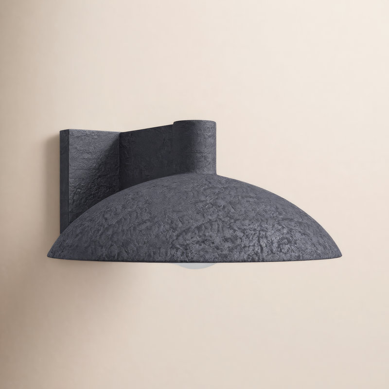 Deja Half Moon, Black
