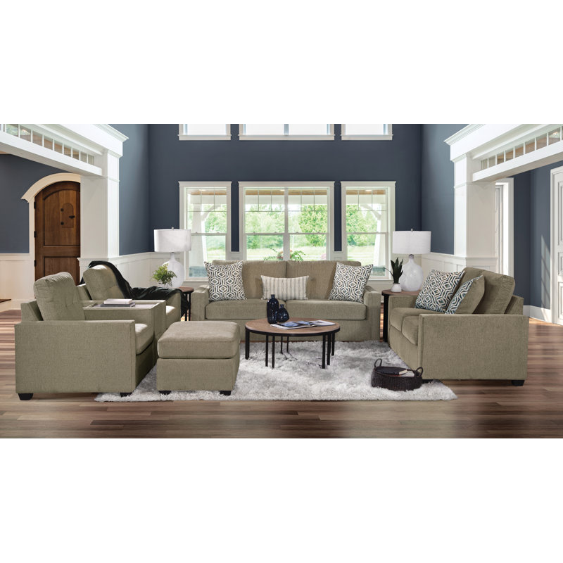 Chaise Rosenfeld