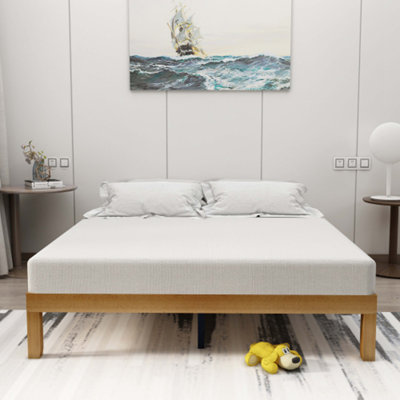 Grand lit plateforme en bois