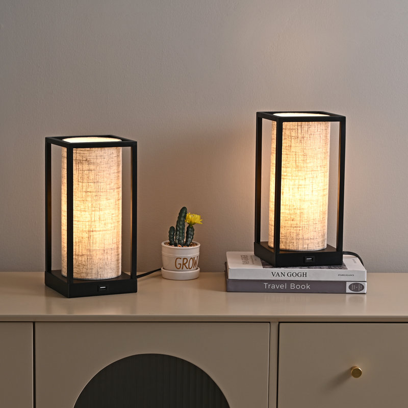 Lampe de table à contrôle tactile Izaiah avec ports USB , Beige