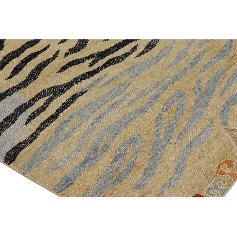 Distressed Homage Geometric Area Rug, Runner 3' x 10'