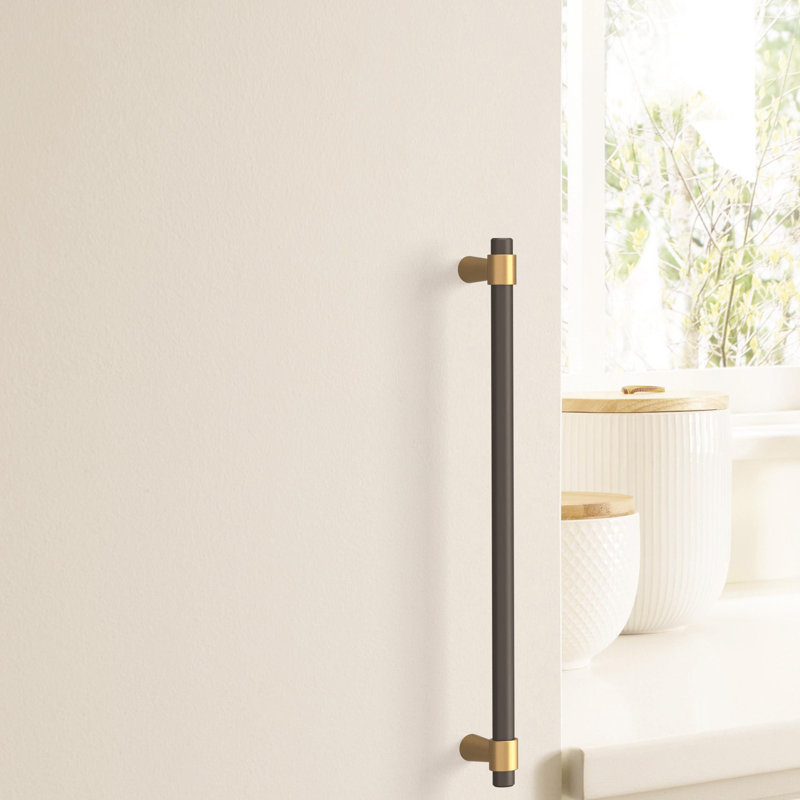 Mergence bar handle, 6 5/16 po D'un centre à l'autre, Noir mat / bronze champagne