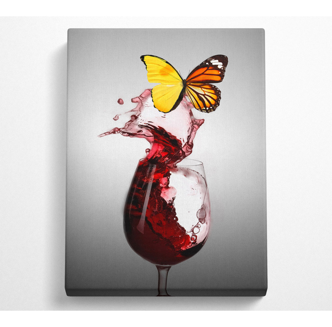 Glas Rotwein, gelber Schmetterling - Kunstdrucke auf Leinwand ohne Rahmen