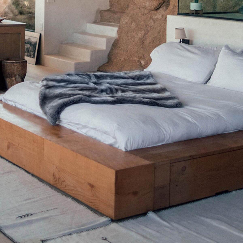 Hasson Throw Blanket