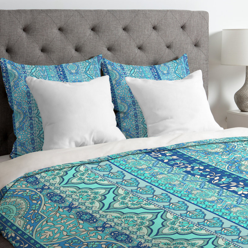 Aimee St Hill Modern & Contemporary Polyester Geometric Shapes Duvet Cover, Queen Duvet Cover