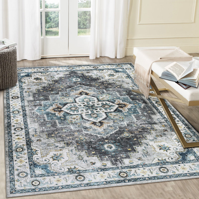 Luecke Washable Oriental Rug, Rectangle 5 pi x 7 pi