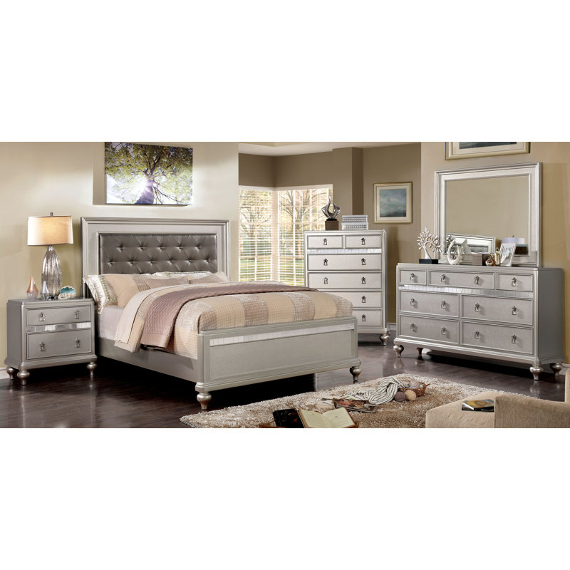 Nevada Solid Wood Piece Bedroom Set