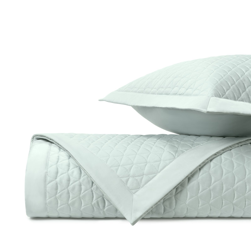 Anastasia Coverlet / Bedspread Set, California King Coverlet/Bedspread + 2 Shams, Eucalipto