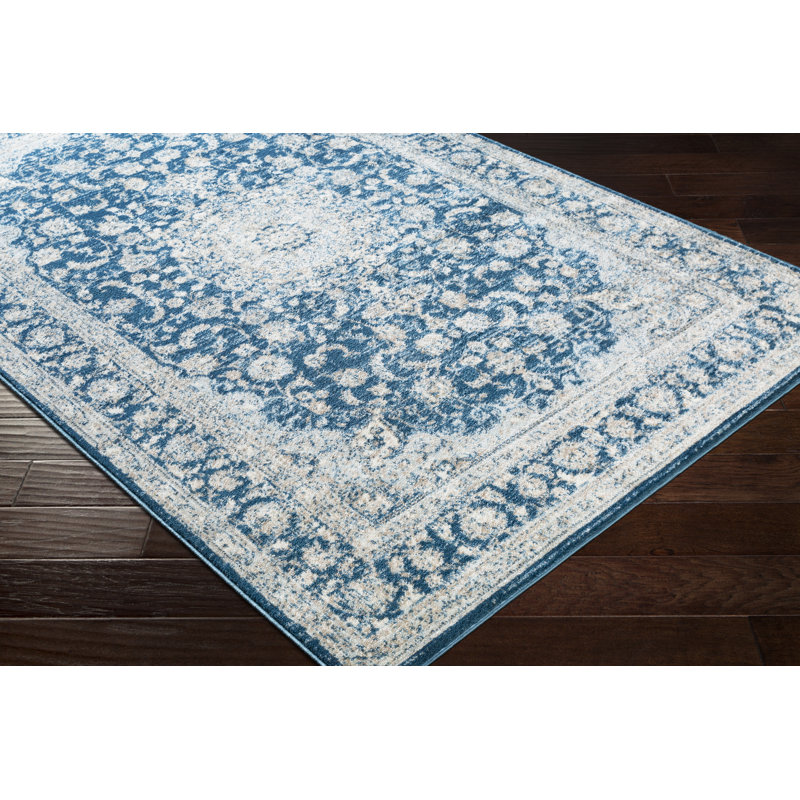 Kucera Oriental Indoor Rug, Rectangle 5'3" x 7'3"