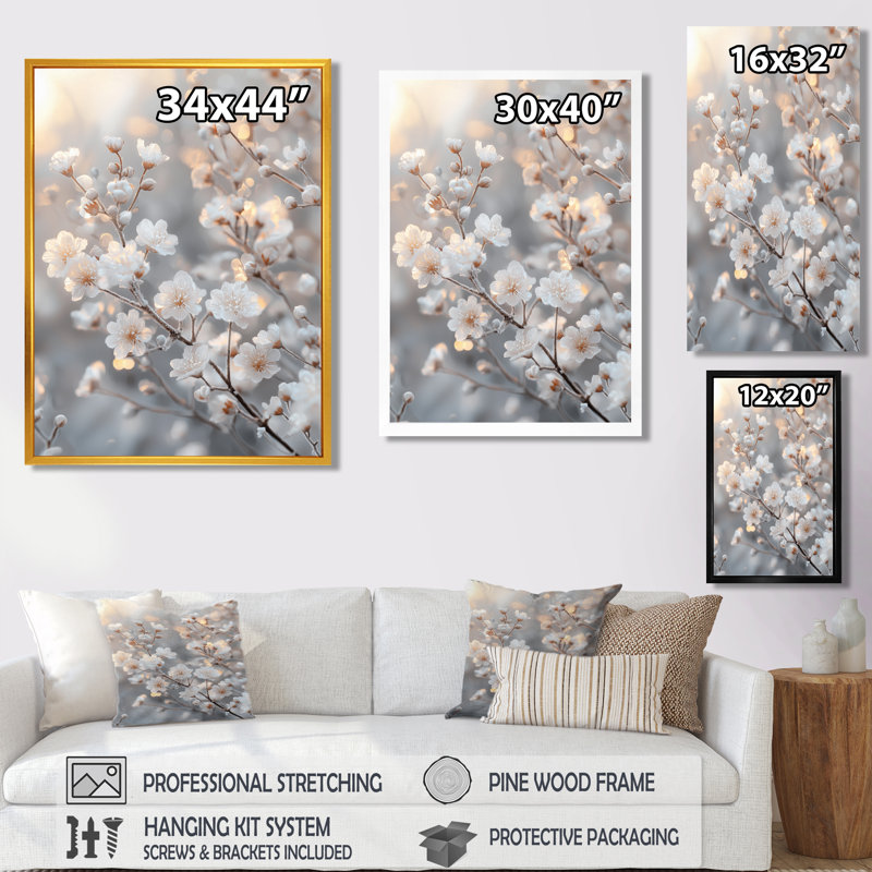 Nakamura - impressions sur toile florales, H 20 po x l 12 po, Reproduction encadrée d'une seule photo, Argent argent