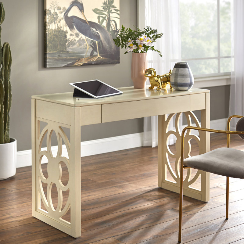 Bureau Priscilla