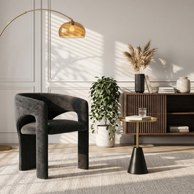 Chaise d'appoint moderne sculpturale avec dossier enveloppant incurvé et assise rembourrée