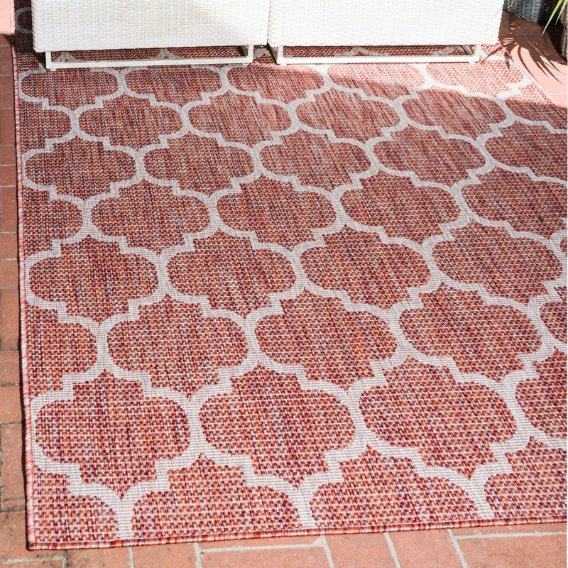 Geometric Rust Red Indoor / Outdoor Area Rug, Rectangle 2' x 3'1"