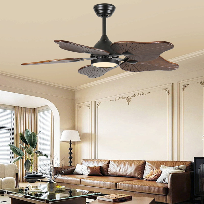 Ventilateur de plafond de 44 pouces avec lumière, 5 pales en bois massif, moteur à courant continu, application et télécommande, DEL à spectre complet à intensité variable, flux d'air réversible, pour chambre à coucher de salon de 15 x 15 pi, fonctionne sur des plafonds inclinés (moins de 15 °)
