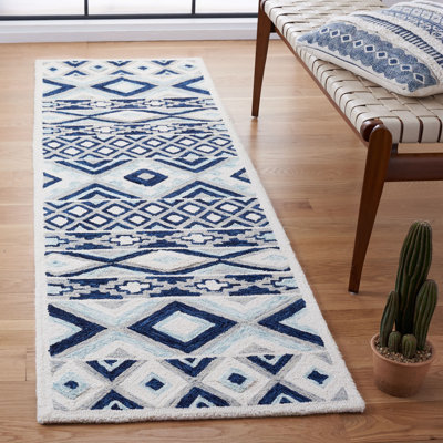 Roslyn Hand Tufted Wool And Cotton Southwestern Rug
