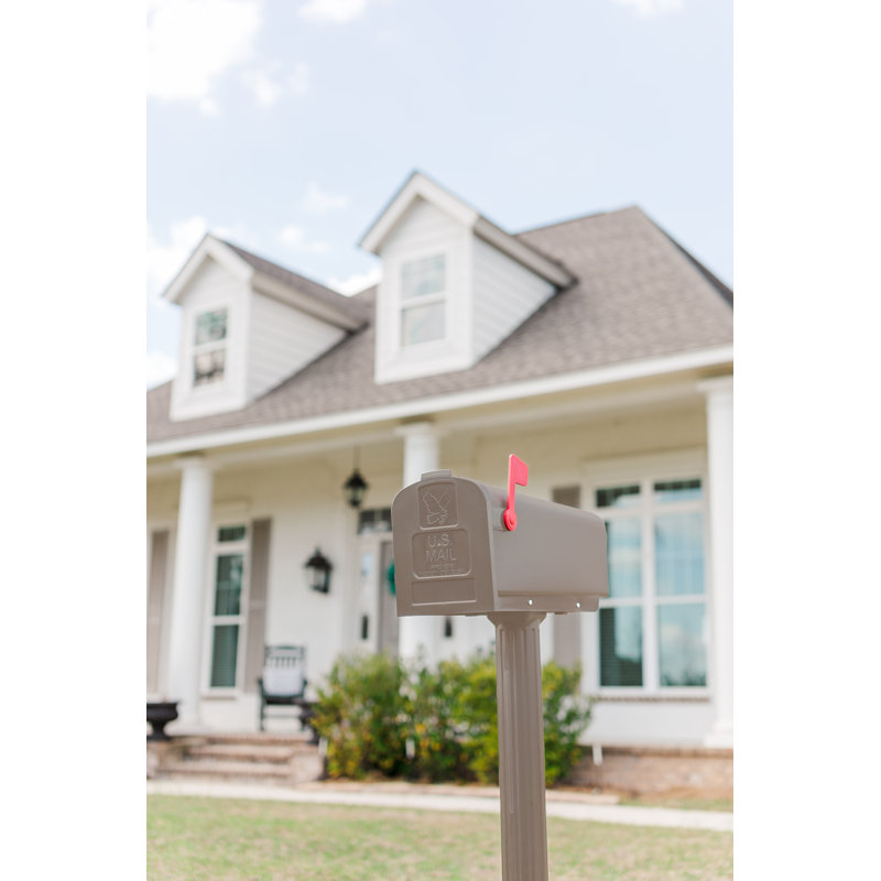 Newbury Plastic Post Mounted Mailbox