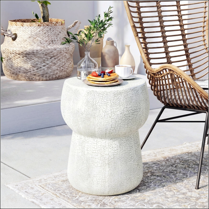 Table d'appoint d'extérieur moderne en béton avec texture craquelée unique pour le jardin et la cour, Gris