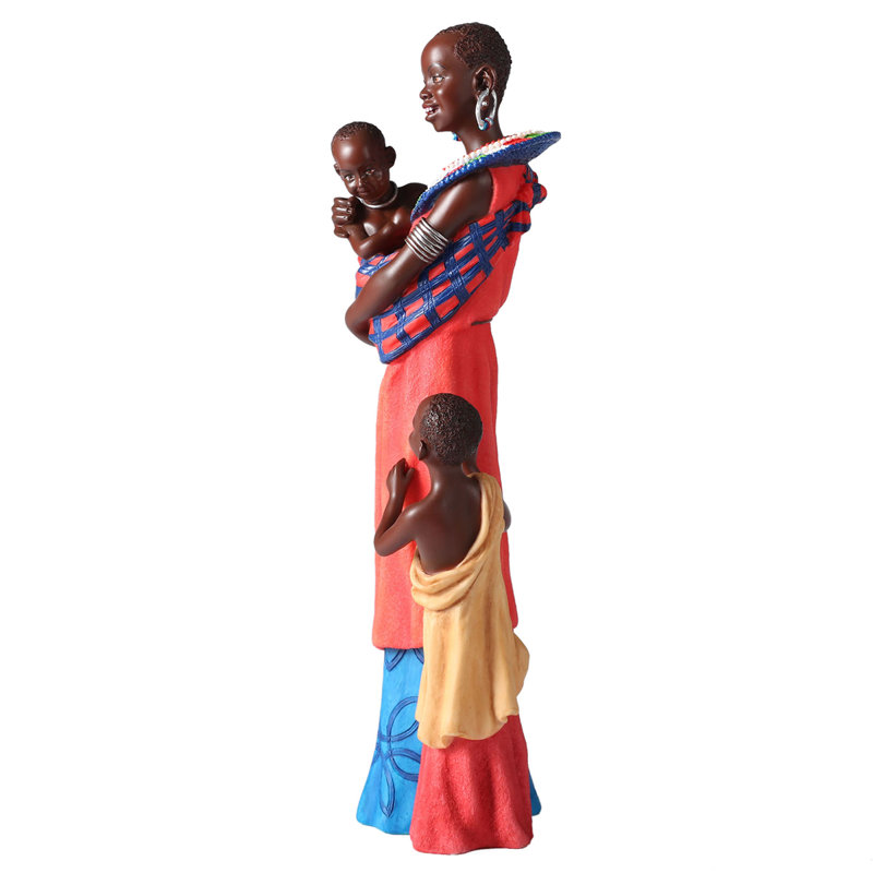 Caio Figurines & Sculptures