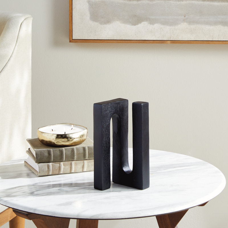 Cassian Sculpture, Black