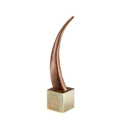 Eastern Claw Sculpture