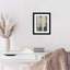«Neutral Organic Shapes in taupe and White» par Pearlstein Wood, reproduction d'art encadrée-997984603-997984582