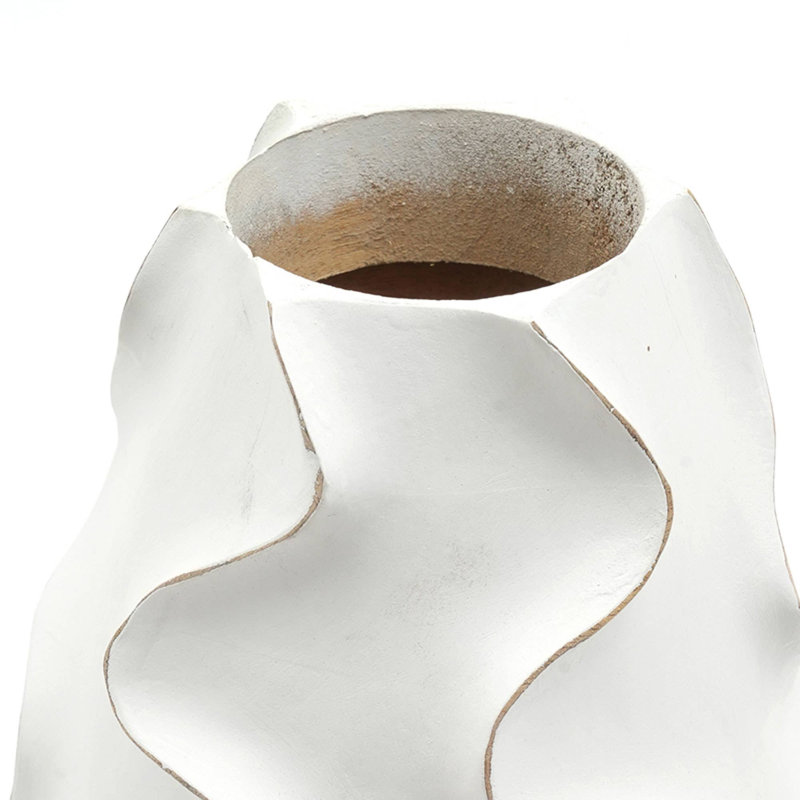 Vase en bois de manguier fabriqué à la main avec un design artisanal et une finition polie lisse pour la décoration intérieure
